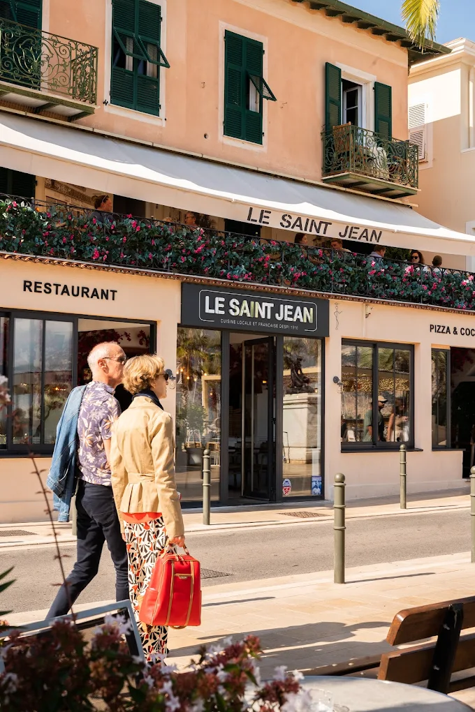 Restaurant Le Saint Jean, salle intérieure